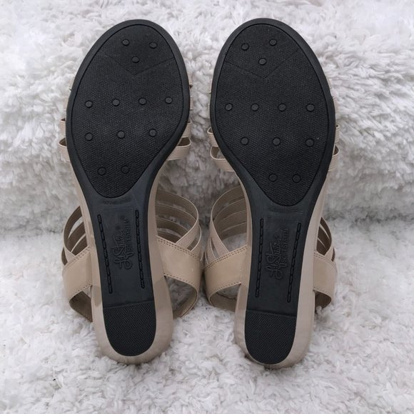 LIFE STRIDE Sandals Womens 9.5M YOURS Taupe Tan Beige Wedge‎ Flats Soft System - Picture 6 of 7